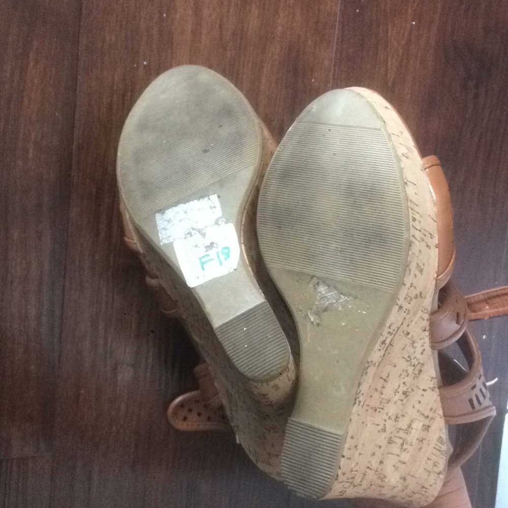 wedges - Picture 4 of 4